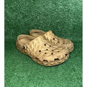 Crocs Metallic Geometric Gold Classic Clogs Unisex Mens Size 10 Womens Size 12